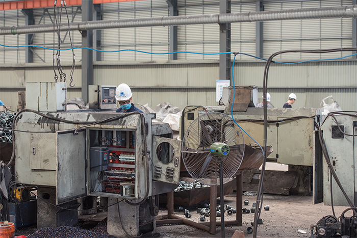 海宁网架配件-锥头加工车间