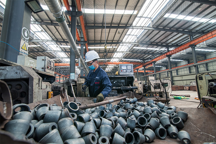 海宁网架配件-锥头加工车间